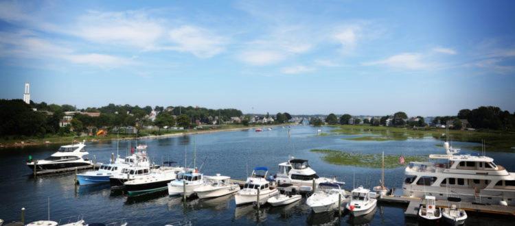 The Hotel At Cape Ann Marina Глостър Екстериор снимка